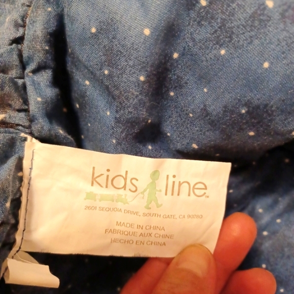 Family Bear Nursery Quilt/ Bedding Crib - Picture 6 of 7